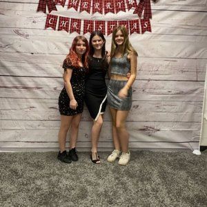 Meet your Posher, Destiny